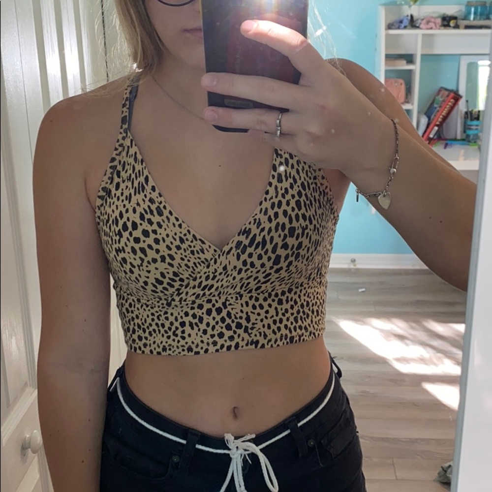 brandy melville amara cropped tank